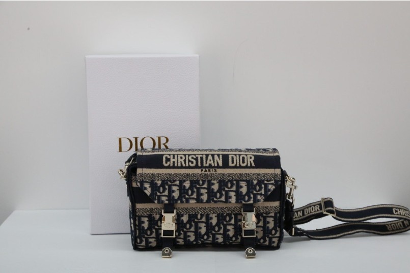 디올 캠프 스몰 크로스백