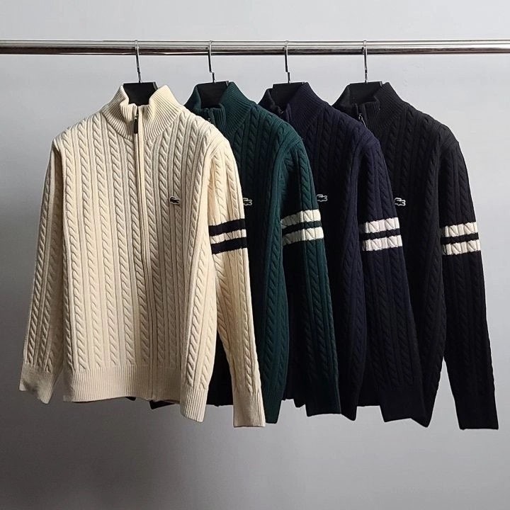 💕 라*** 로고와펜 완장 케이블 니트 집업