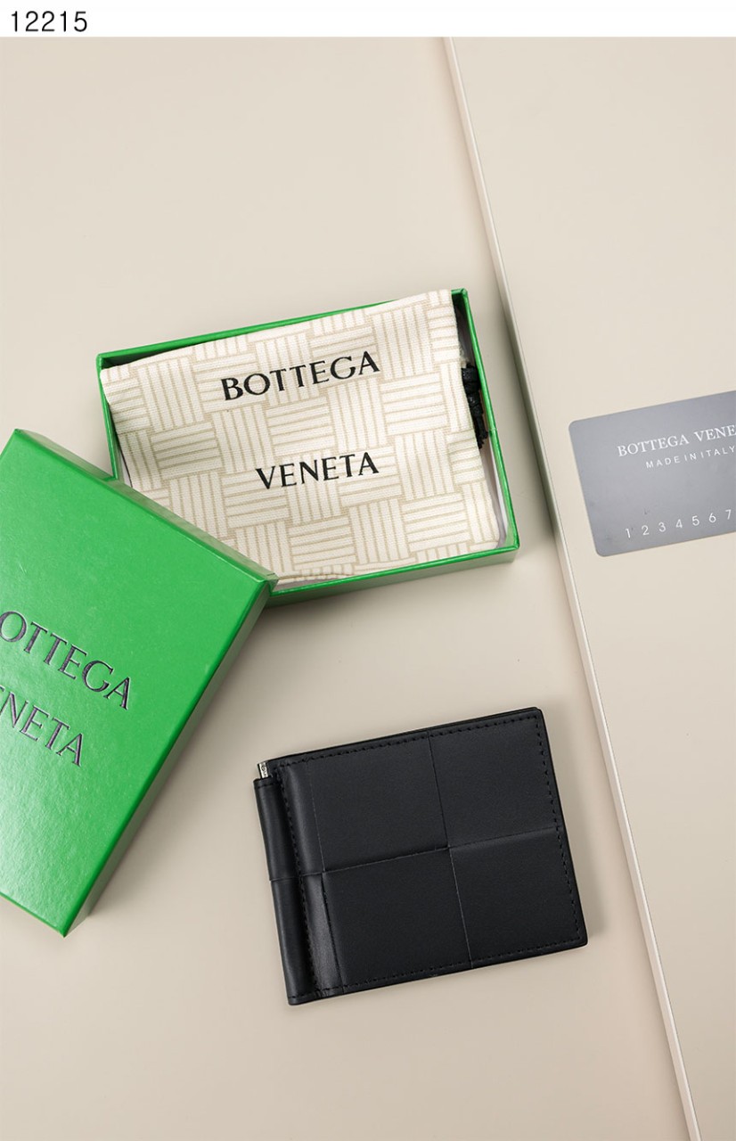 #보테가베네타 [BOTTEGA VENETA] 수입프리미엄급 보테가베네타 빅 인트레치아토 머니클립 신상 입고💢 #태그 #지갑 #12215