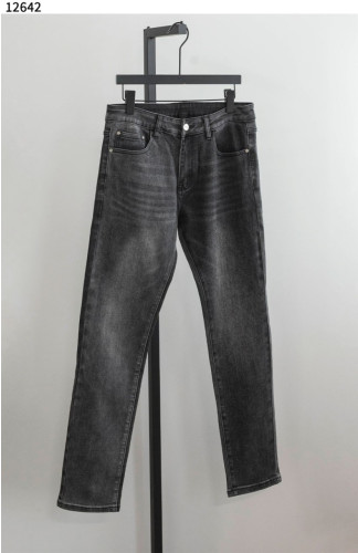 #펜디 [FENDI] 남성 워시드 그레이 데님 팬츠 신상입고💢 #하의 #팬츠 #12642