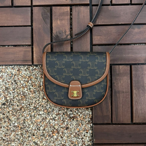 🤴🏻  #셀린느  미니 베사체 🤴🏻