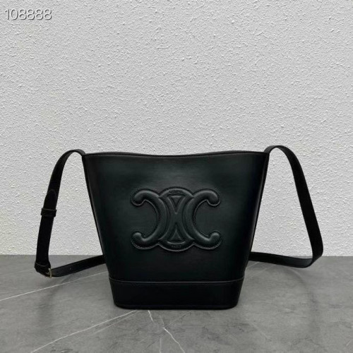 💕 셀** 퀴르 버킷백