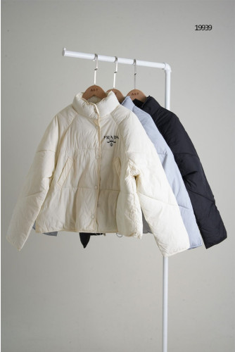 🔆 [PRADA] 프라다 여성 체스트 로고 크롭 패딩자켓🔆