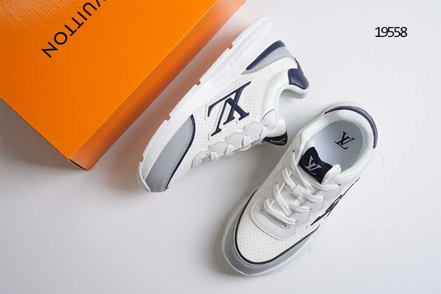 🔆 [LOUIS VUITTON] 루이비통 LV 클래식 스니커즈 네이비🔆