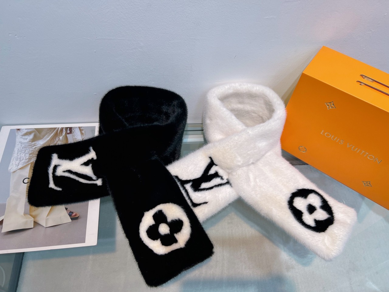 루이비통 스카프(2color)