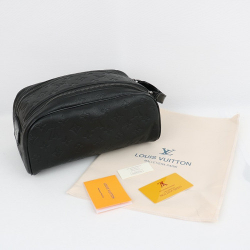 👹루이비통 돕 키트 토일렛 파우치 👹