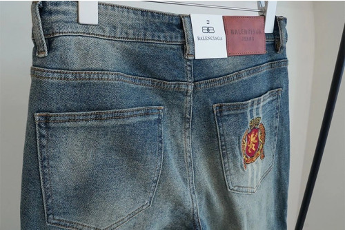 🔆 [BALENCIAGA] 발렌시아가 수입고퀄 포켓로고 삼선 데님 🔆