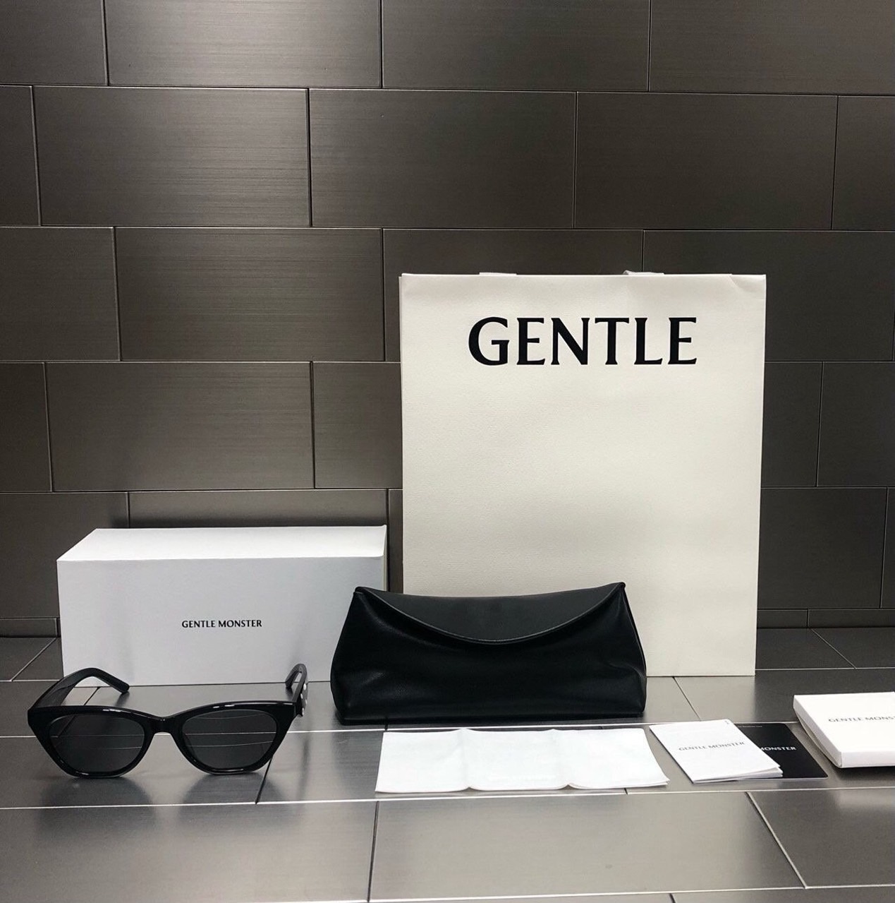 젠틀**** X 메종*르지엘라* MM208 선글라스