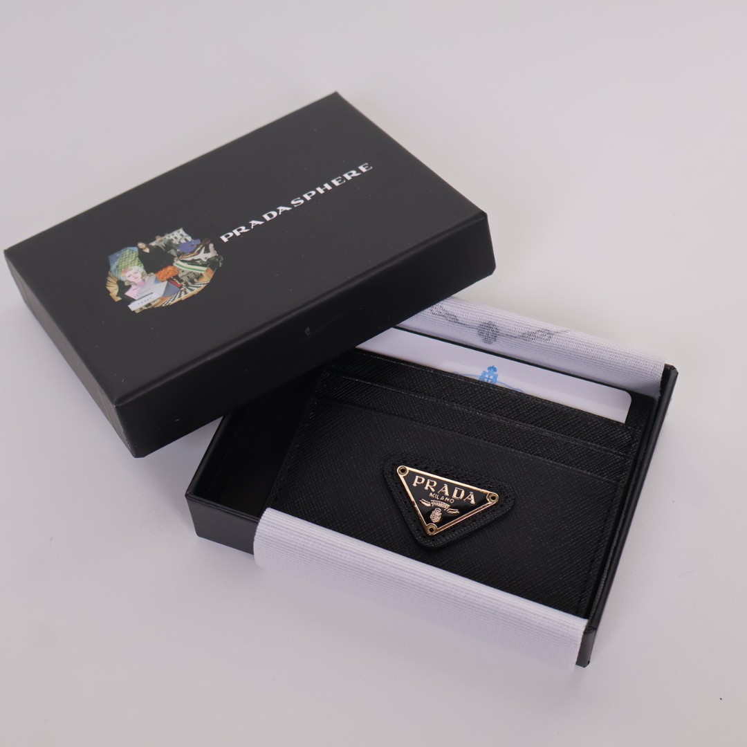 ✨프라다 카드홀더 금장 ✨