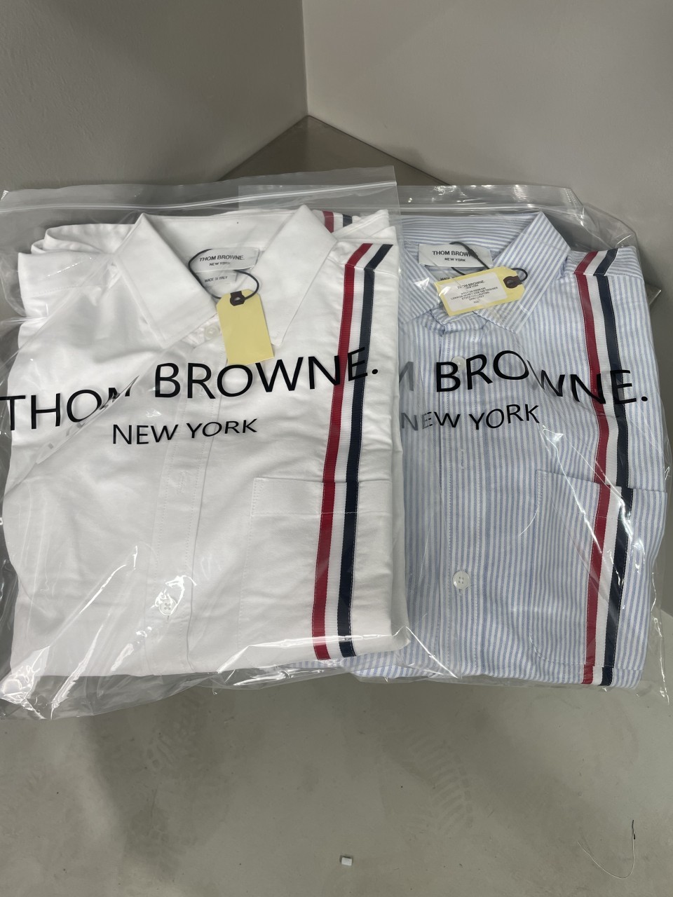#톰브라운 스트라이프 사선 셔츠