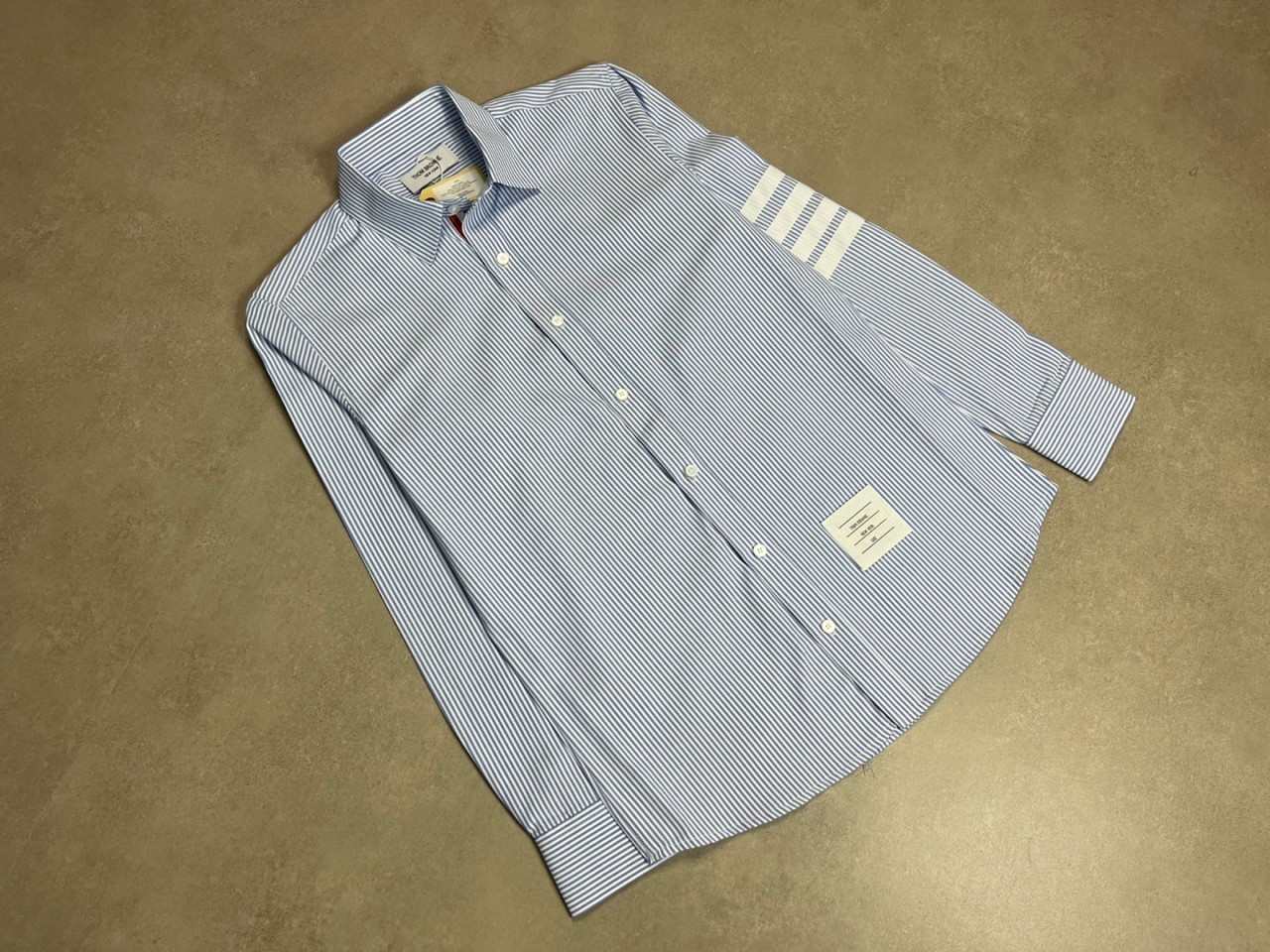 #톰브라운 스트라이프 사선 셔츠
