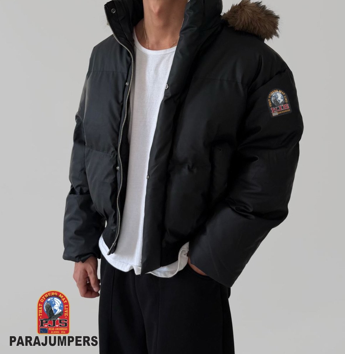 PJS 글로시 퍼 후드 숏패딩