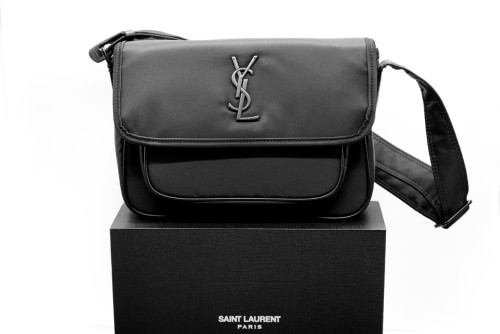 #PA #입생로랑 나일론 니키백