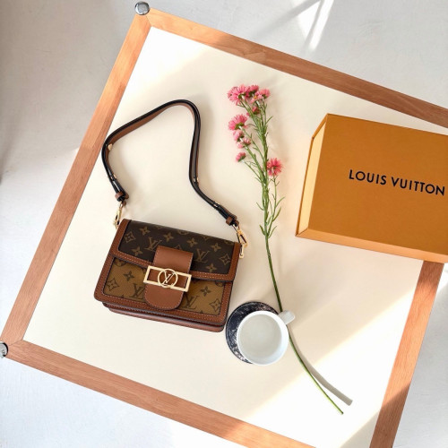 #A #루이비통 도핀백