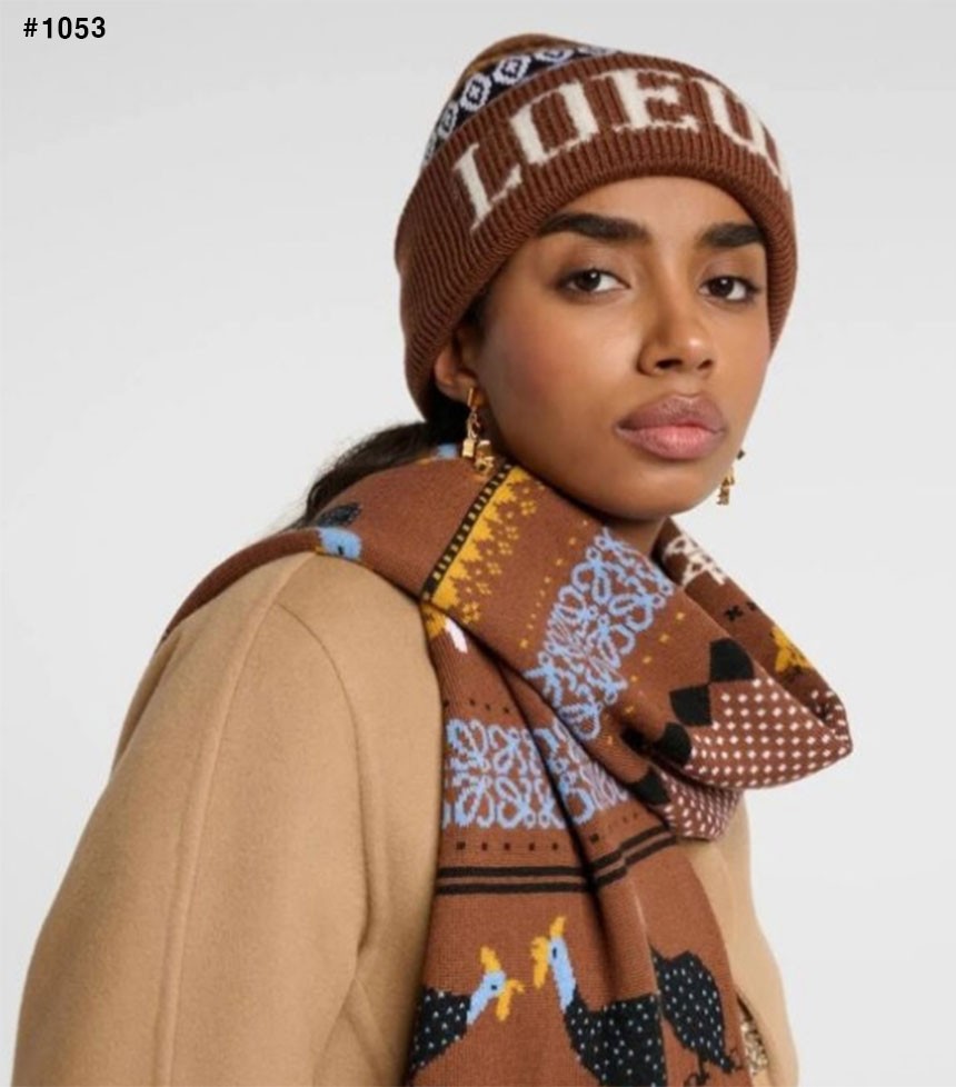 🍀 [LOEWE] 로에베 인타르시아 울 혼합 비니 🍀