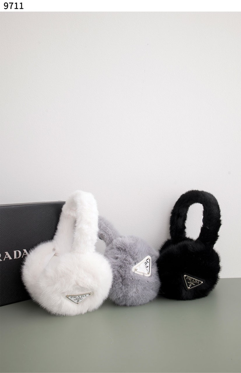 #프라다 [PRADA] 수입고급 프라다 이어머프 퍼 귀마개 신상입고💢 #귀마개 #9711