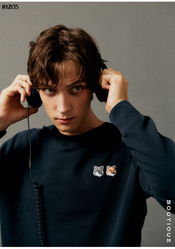 🍀 [MAISON KITSUNE] 메종키츠네 남여공용 더블 폭스헤드 자수 로고 라운드 맨투맨 티셔츠 🍀