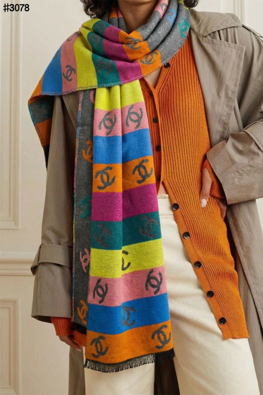 🍀 [CHANEL] 샤넬 CC 멀티컬러 레인보우 울 자카드 숄 머플러 🍀