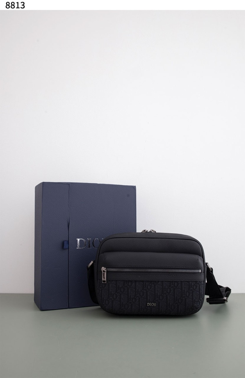 #디올 [Christian Dior] 남성 라이더 지퍼 메신저 숄더백  신상입고💢 #가방 #8813