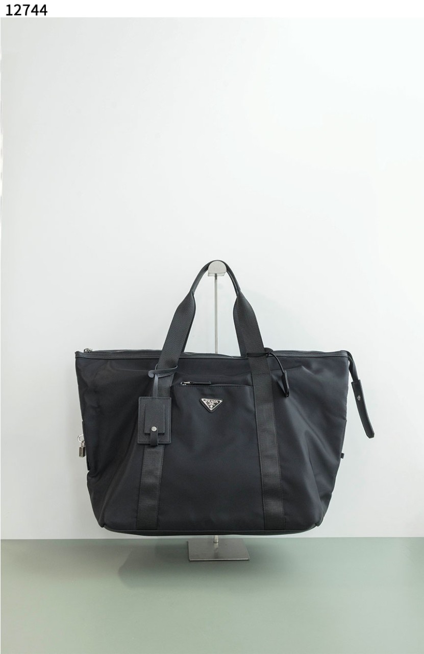 #프라다 [PRADA] 삼각로고 리나일론 공용 트래블백 신상입고💢 #가방 #12744