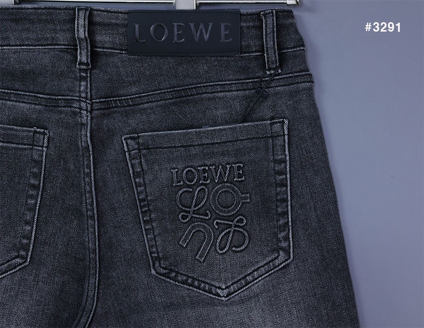 🍀 [LOEWE] 로에베 아나그램 엠보 로고 흑청 워싱 데님 청바지 🍀