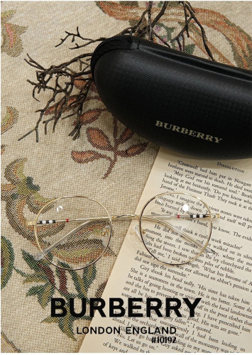 🍀 [BURBERRY] 버버리 수입고급 초경량 티타늄 남여공용 안경테 🍀