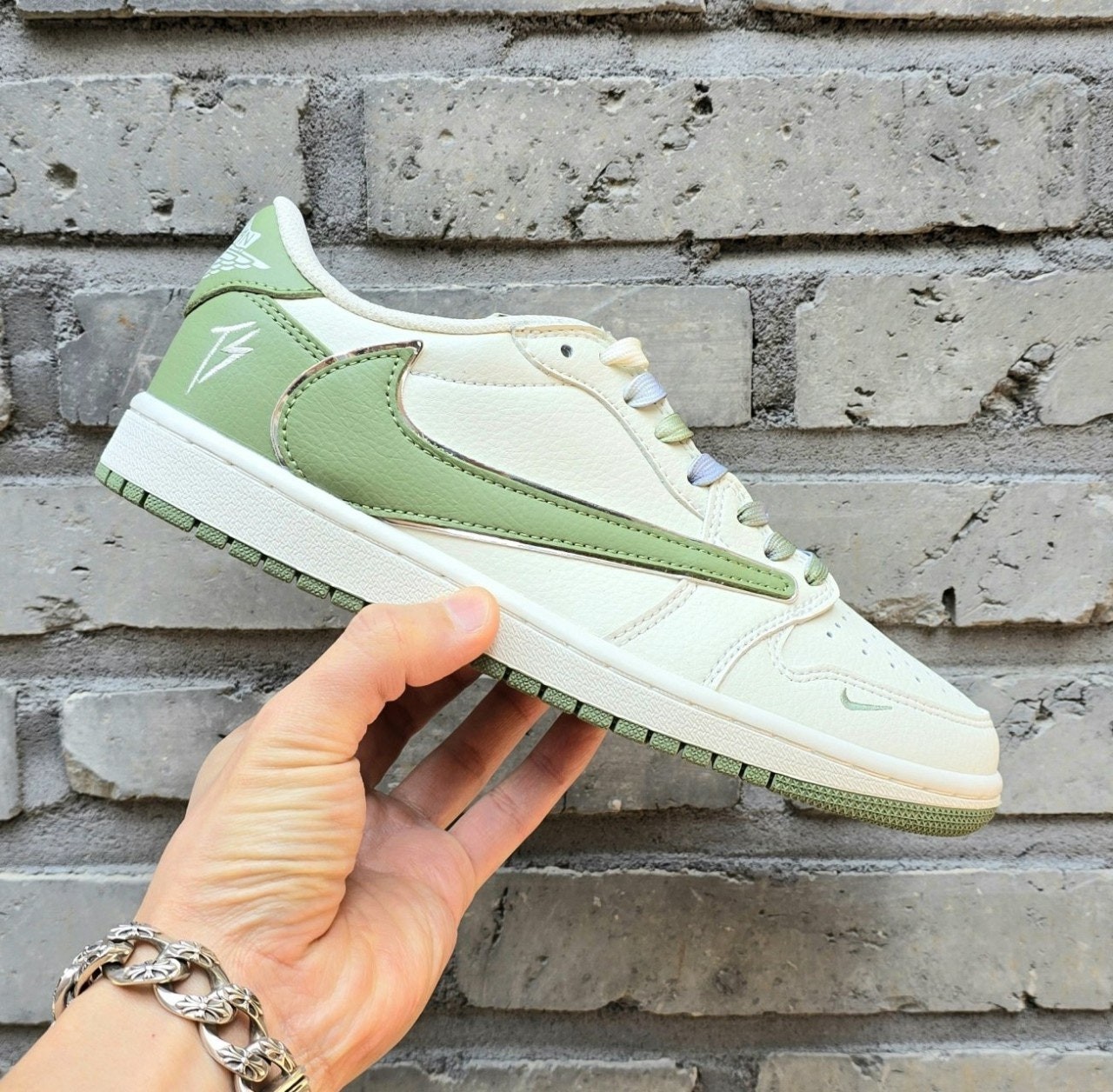 💕 나** x 트래비스 스캇 x 프라그먼트 에어조던1 로우 그린 Travis Scott x Fragment Design x Air Jordan1 Low 0G SP AJ1 그린