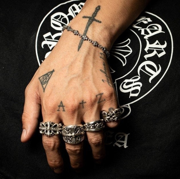 💕 크* 타이니 E CH 플러스 팔찌