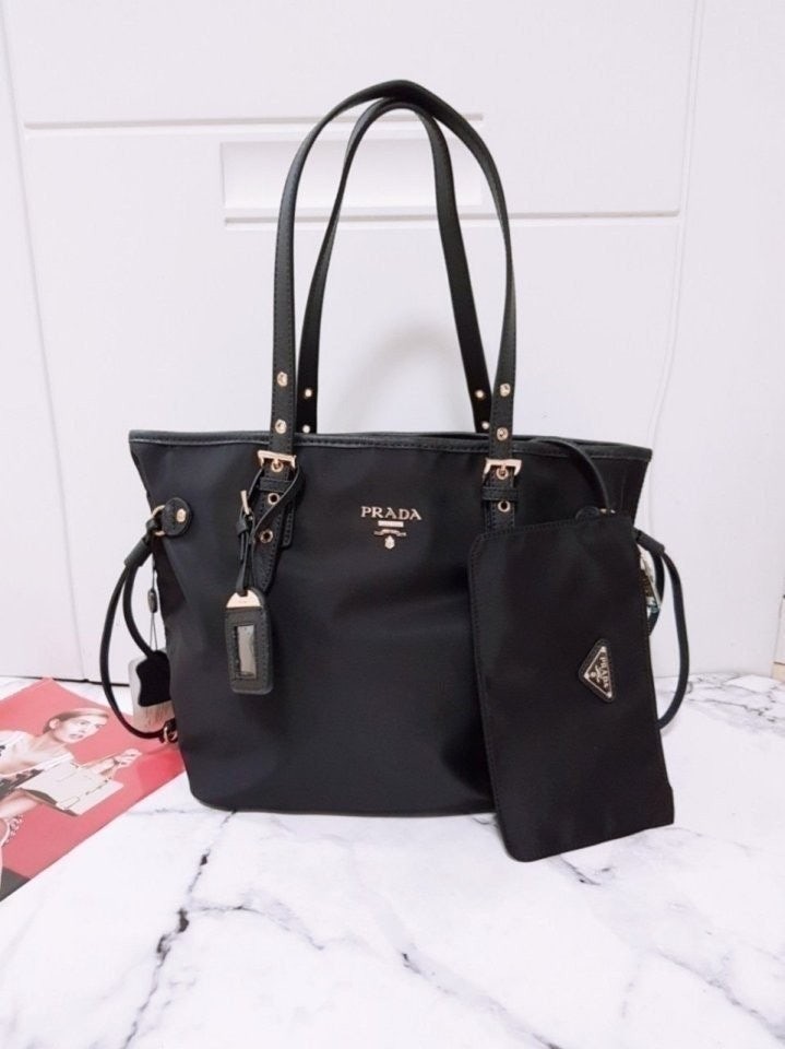 💕 프** 포코노 숄더백