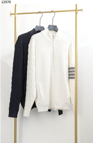 #톰브라운 [Thom Browne] 4-바 케이블 풀 니트집업 신상입고💢 #상의 #니트 #12570