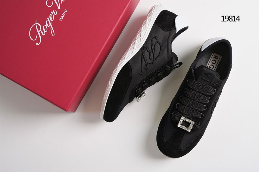 🔆[ROGER VIVIER] 로저비비에 비브 로우 스웨이드 새틴 스니커즈 블랙 🔆
