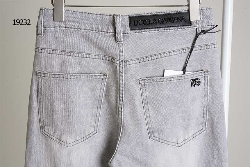 🔆 [DOLCE&GABBANA] 돌체 블랙 이니셜패치 DG로고 데님 그레이진🔆