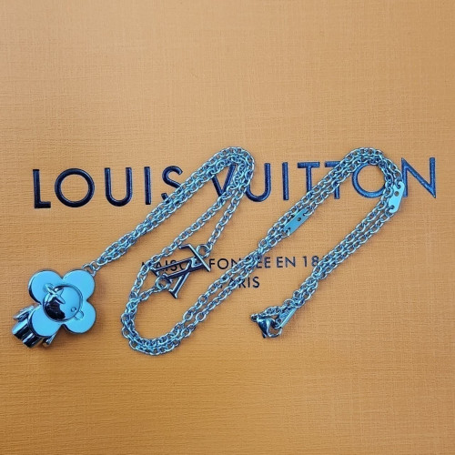 [459번] #루이비통  비비엔 펜던트 목걸이