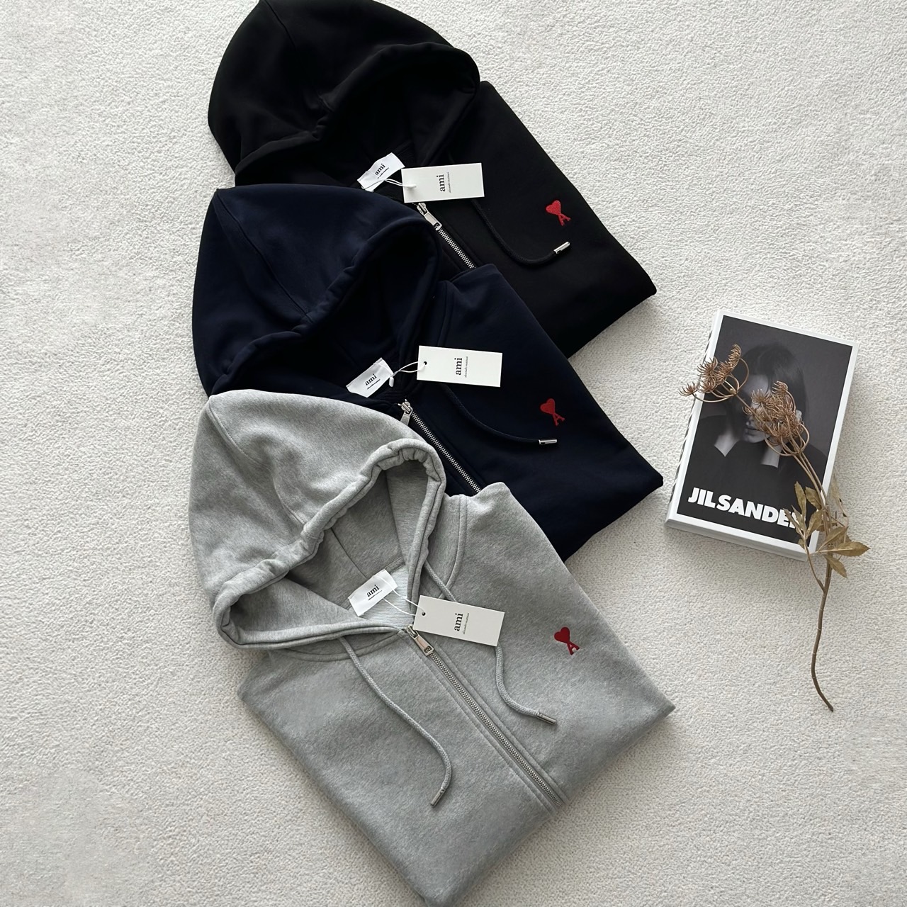 #E #아미 후드집업