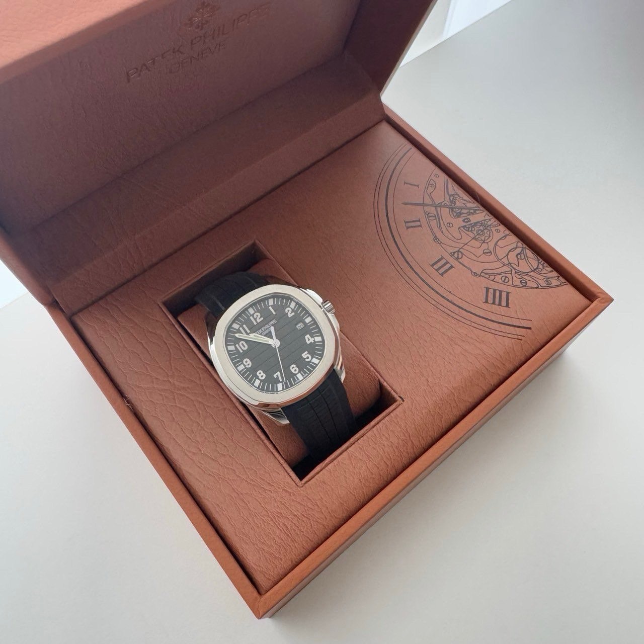 #A #파텍필립 아쿠아넛 시계