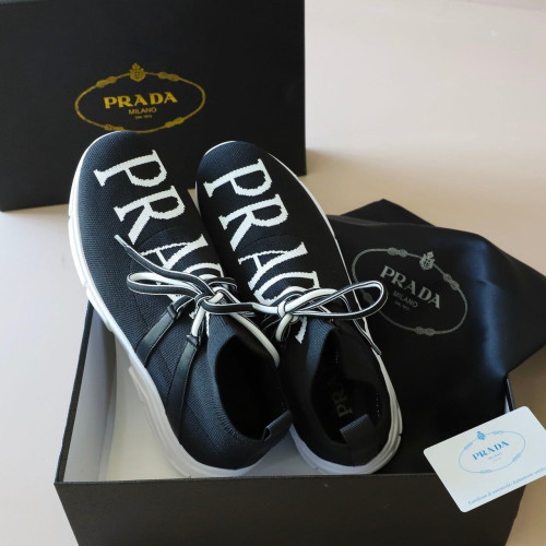 #PA #프라다 니트 남성 스니커즈