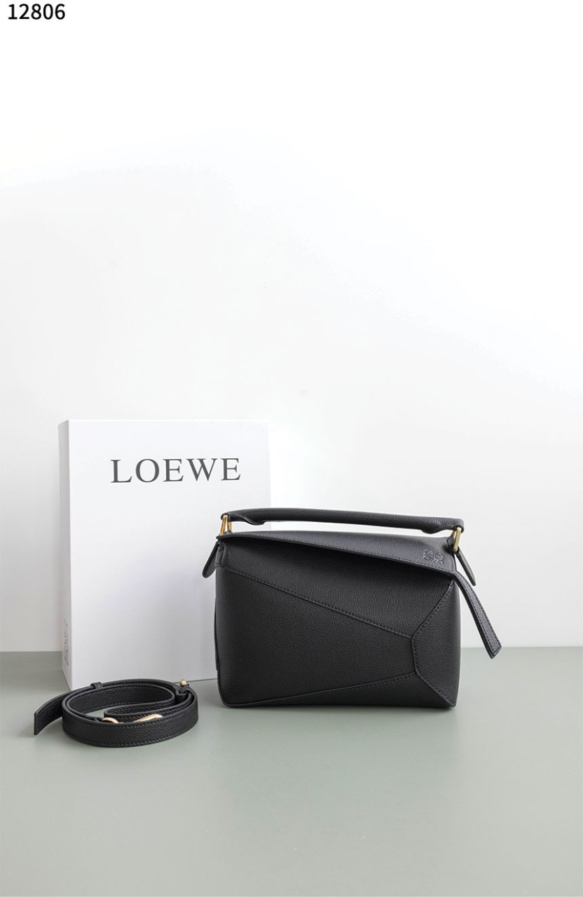 #로웨 [LOEWE] 로에베 스몰 퍼즐 엣지백 신상입고💢 #가방 #12806