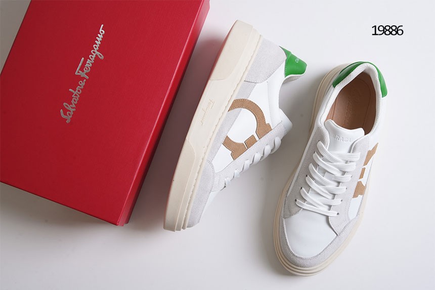 🔆 [ferragamo] 살바토레 페레가모 스웨이드 간치니 로우탑 스니커즈🔆