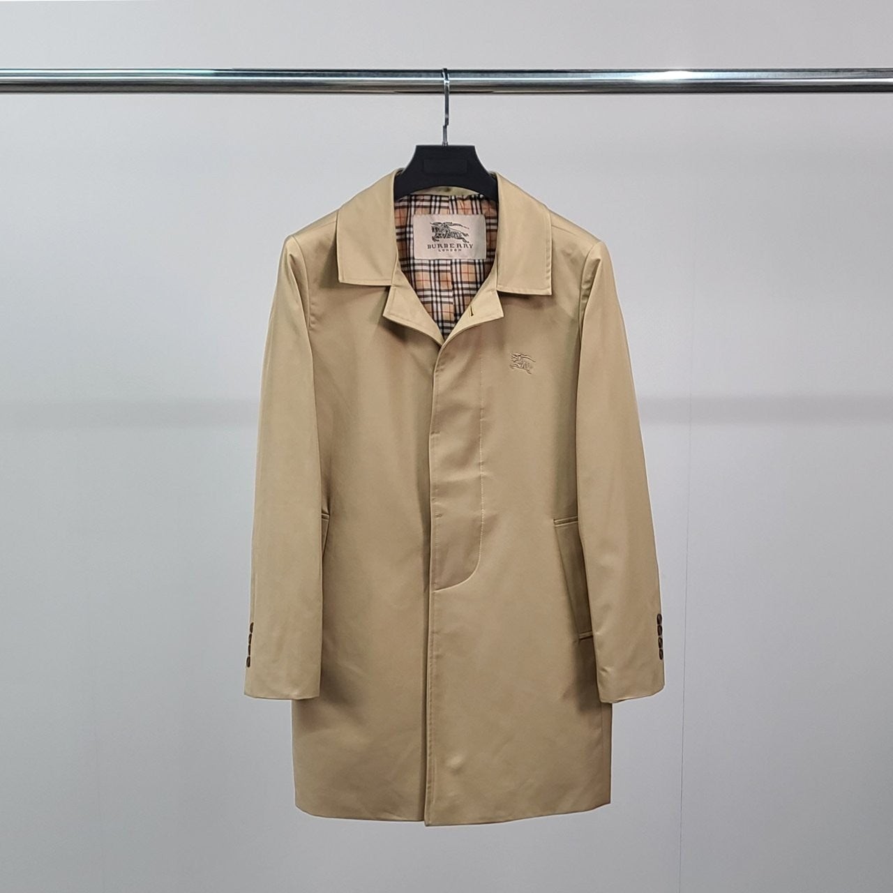 💕 버** 기사자수 트렌치 코트