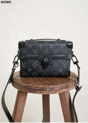 🔆 [LOUIS VUITTON] 루이비통 소울 트렁크 🔆