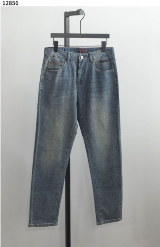 #구찌 [GUCCI] 레드 로고 워싱 데님 팬츠 신상입고💢 #하의 #팬츠 #12856