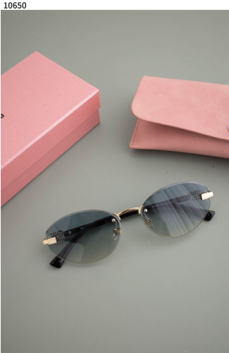 #미우미우 [MIU MIU] 미우미우 무테 그라데이션 선글라스 신상입고💢 #선글라스 #10650