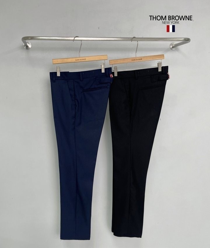 톰브라운 백스트렙 슬랙스 (바지)