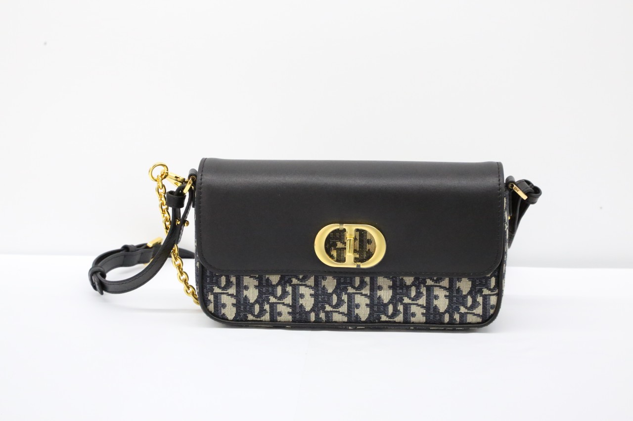 ✨디올 30 몽테뉴 에비뉴 east west 더블 캐리 미니 백 ✨