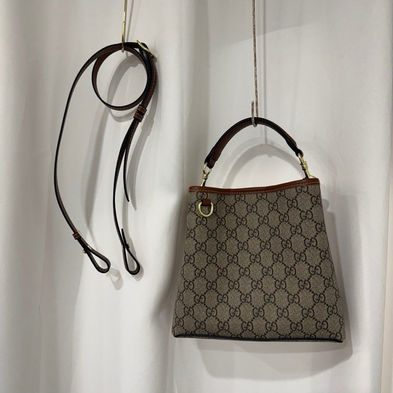 🤴🏻  #구찌 (G*cci) GG 엠블럼 미니버킷백🤴🏻