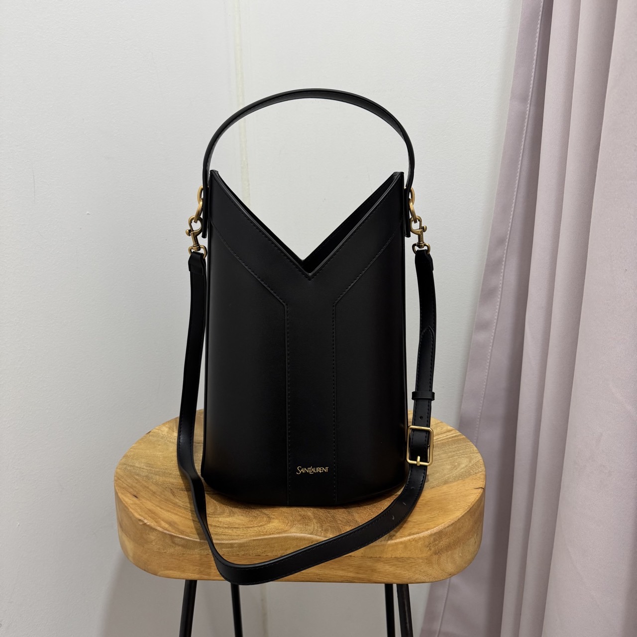 🤴🏻  #입생 최고급 Y 탑핸들 버킷백🤴🏻