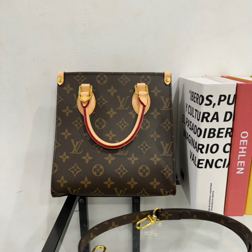 🤴🏻 #루비통  삭플라BB 토트 크로스백🤴🏻