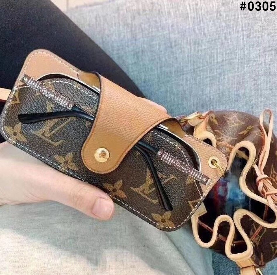 🍀 [LOUIS VUITTON] 루이비통 모노그램 선글라스(안경테) 케이스 🍀