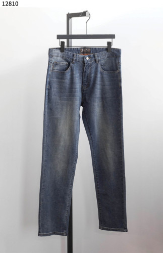 #로로피아나 [LOLO PIANA] 블루 자수 로고 슬림핏 팬츠 신상입고💢 #하의 #팬츠 #12810