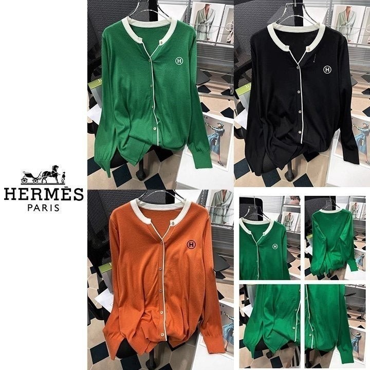 💕 에*** 라인 배색 버튼 스웨터